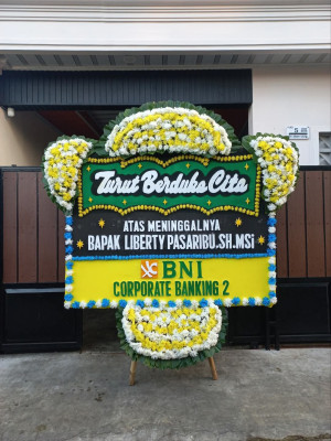 Papan Bunga Duka di Sigi Biromaru